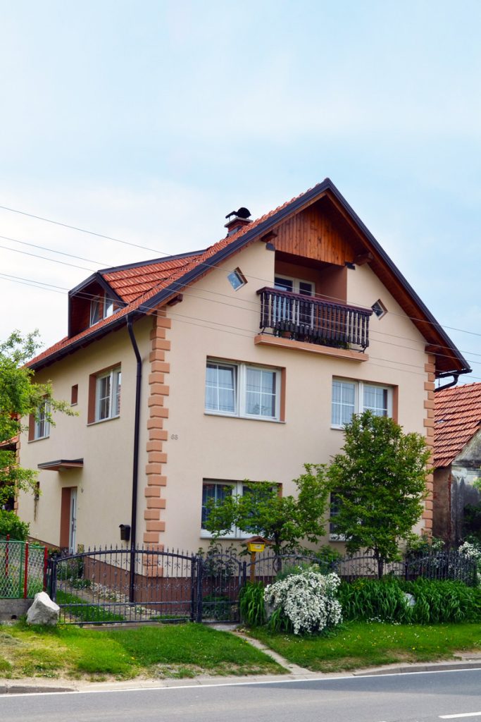 Obiteljska kuca — SVIGRAD
