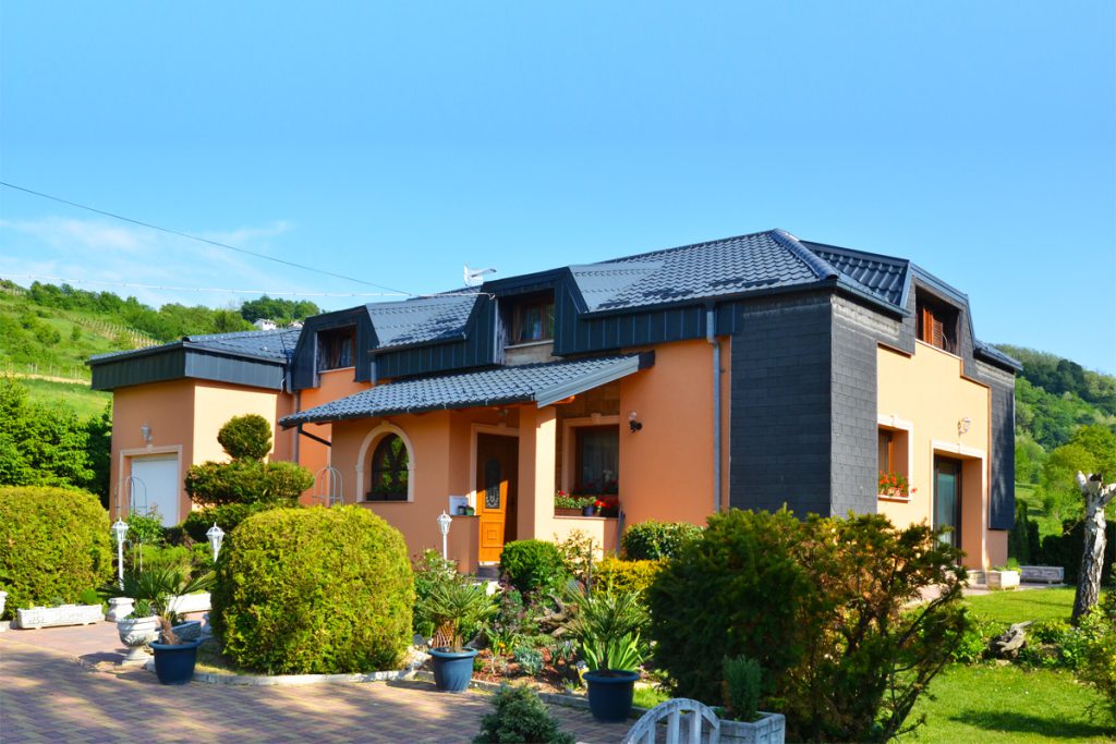 Obiteljska kuca — SVIGRAD
